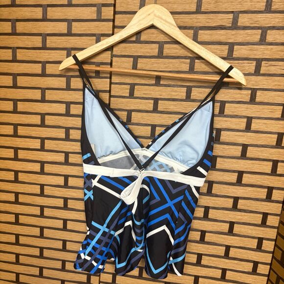 Nike Blue Swimsuit Top Size 14 - Picture 2 of 10